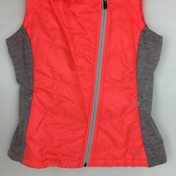 Title Nine Women’s Quilted Vest Hooded Neon Pink Gray Size Small Athletic - Picture 3 of 14